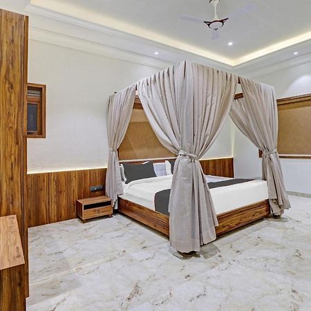 Ratna Vilas Palace Rajkot Extérieur photo