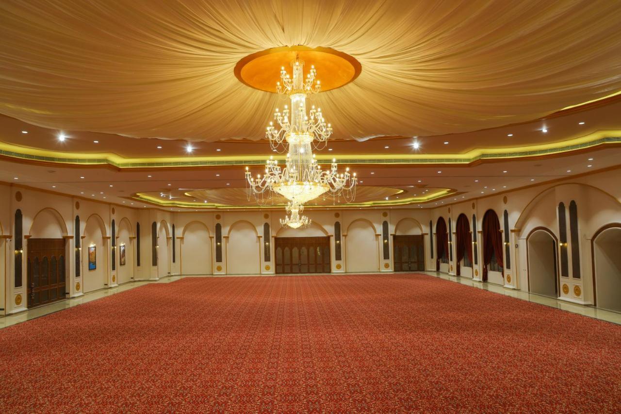 Ratna Vilas Palace Rajkot Extérieur photo